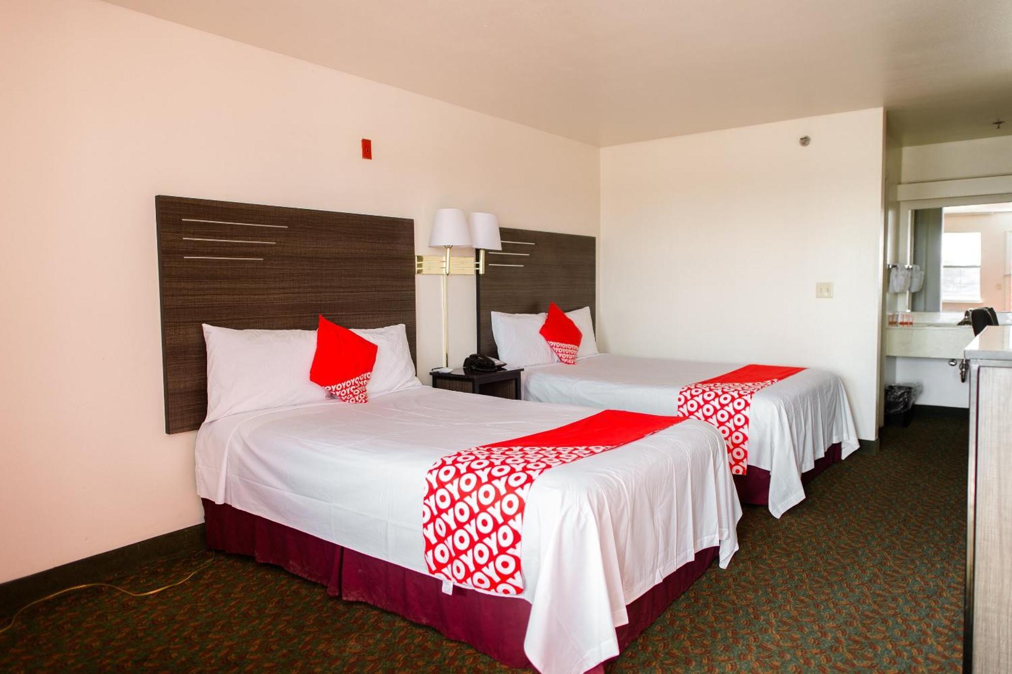 Oyo Hotel Wichita Falls I-44 Sheppard Airforce Exterior foto